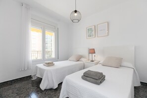 3 camere, ferro/asse da stiro, lenzuola