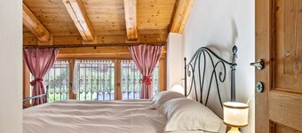 Holiday Apartment "Agritur Piazera Attico" with Mountain View