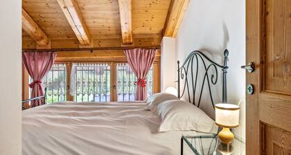 Ferienwohnung "Agritur Piazera Attico" mit Bergblick