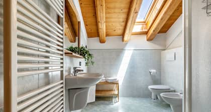 Holiday Apartment "Agritur Piazera Attico" with Mountain View