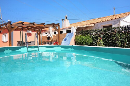 Villa "At-tunis" with Private Mini Pool, Private Terrace & Wi-Fi