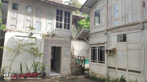 Unclassified image, 5 of 11, button - Villa Kayu Ubud by ABM (Ubud)