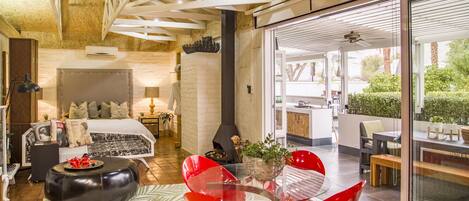 Habitación de lujo | 1 habitación, ropa de cama de alta calidad, wifi gratis y ropa de cama