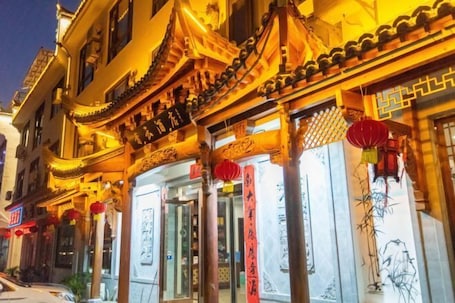 Exterior. Wuyuan Qingyun Homestay
