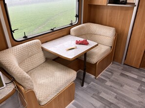 Dining - Lovely Caravan With Stunning Views Aberdaron (Pwllheli)