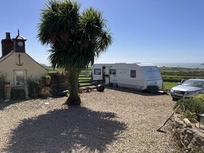 Chalet, 1 Queen Bed with Sofa bed | Property grounds - Lovely Caravan With Stunning Views Aberdaron (Pwllheli)