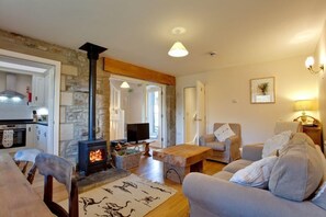 Cottage, 2 Bedrooms (Byre) | Living area - Nethergill Haylofts (Skipton)