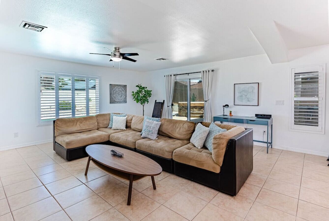 Smart-tv och bordsfotboll