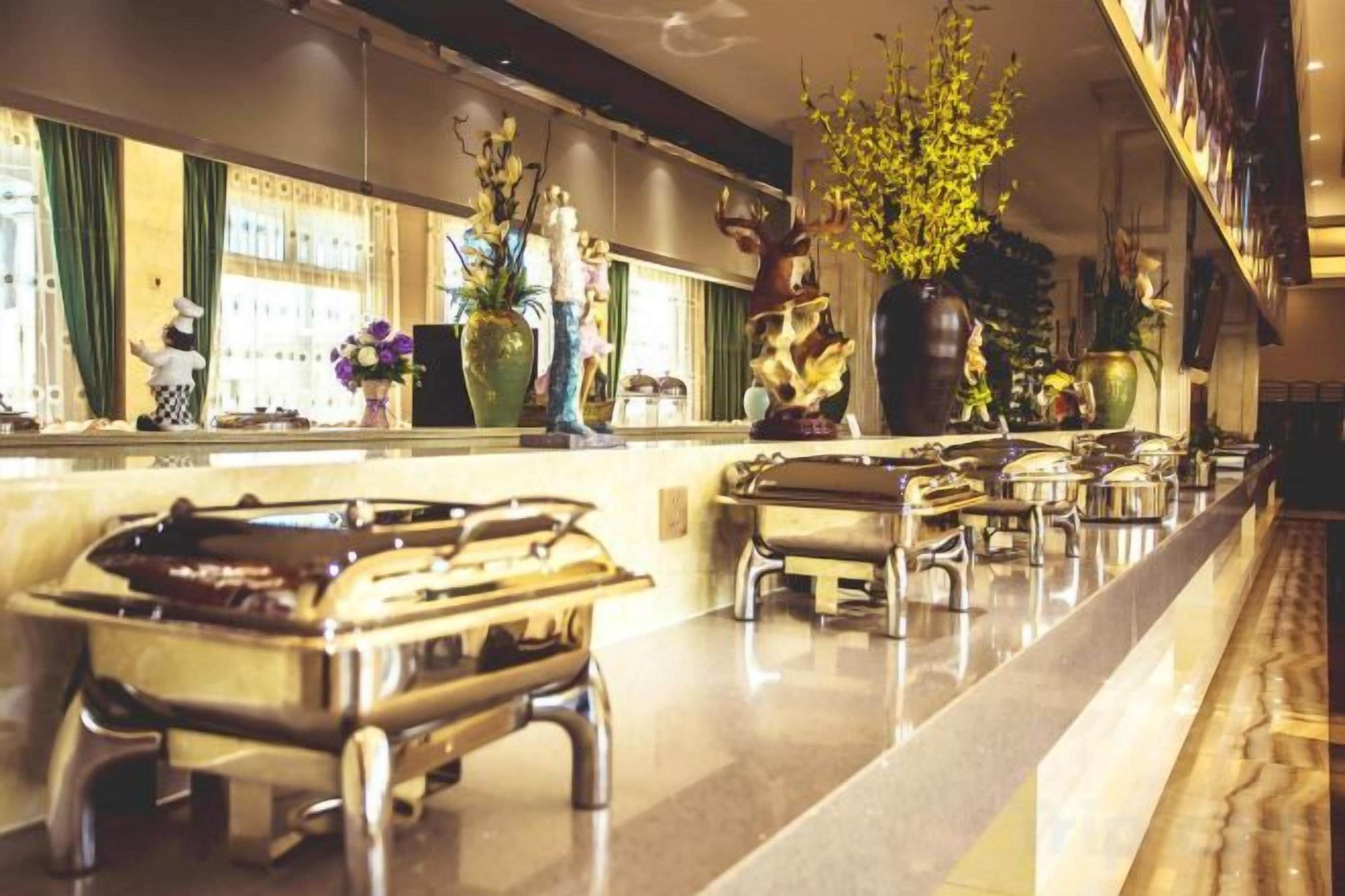 酒吧（店内）