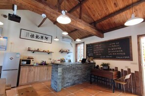 Unclassified image, 5 of 22, button - Heyang Jiyi Hostel (Jinyun)