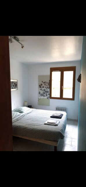 3 Schlafzimmer, Bügeleisen/Bügelbrett, Reisekinderbett, kostenloses WLAN