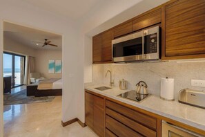 Microwave, oven, stovetop, coffee/tea maker