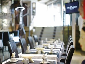 Petit déjeuner buffet compris tous les jours