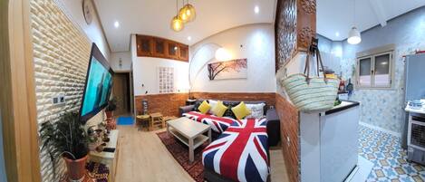 Smart-tv en een open haard