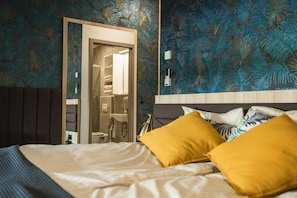 1 chambre, espace de travail pour ordinateur portable