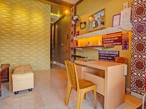 Reception - Super OYO 91689 Homestay Syariah Imah 2 (Bandar Lampung)
