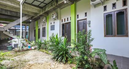 OYO 3830 Dfarys Gh Syariah