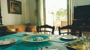 Rumah | Tempat makan