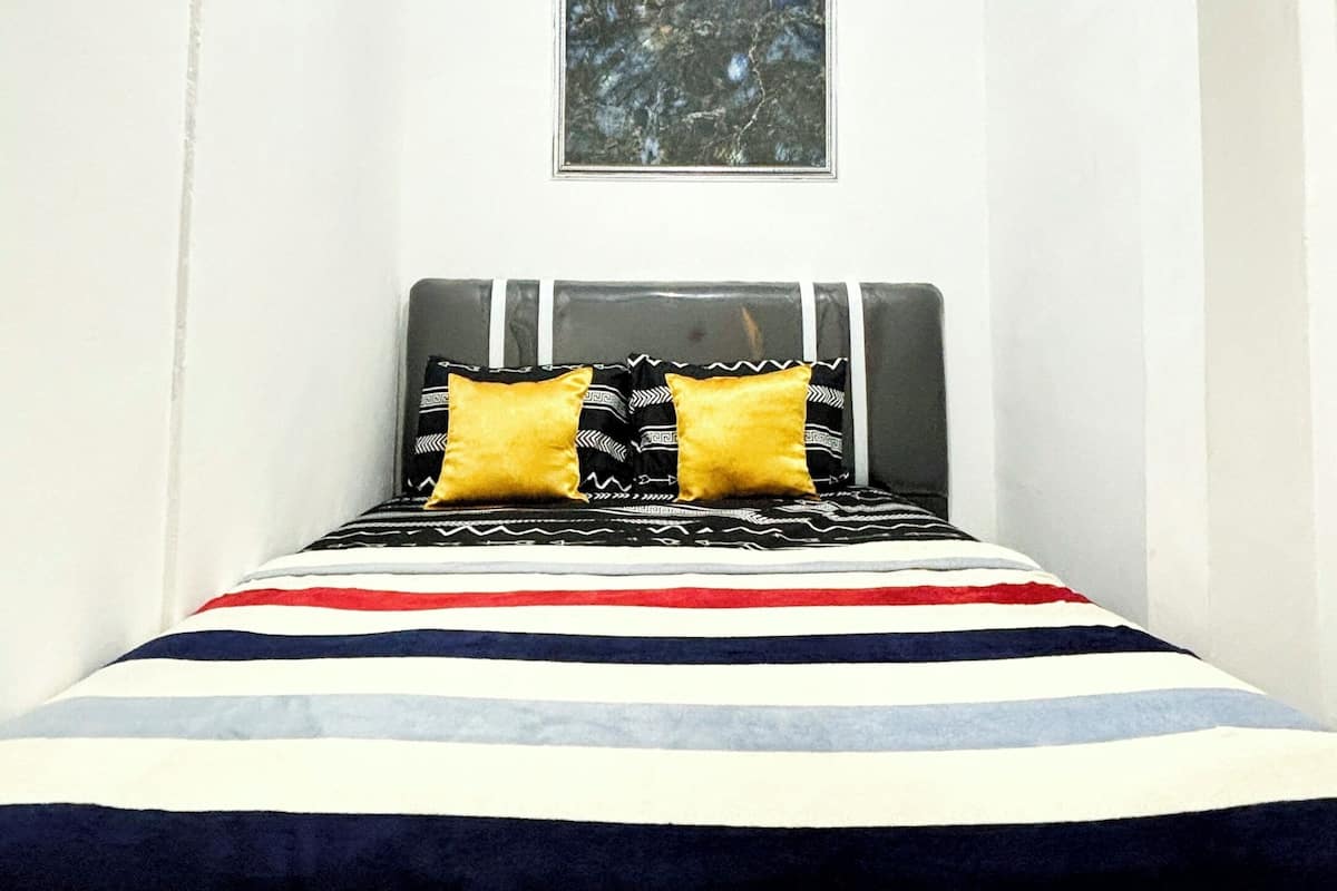 Deluxe Room | 1 bedroom, soundproofing, free WiFi, bed sheets