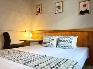 Chambre Standard, 1 très grand lit