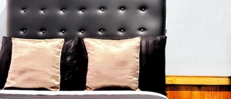 Family Room, 2 Bedrooms, Non Smoking | 1 bedroom, soundproofing, free WiFi, bed sheets
