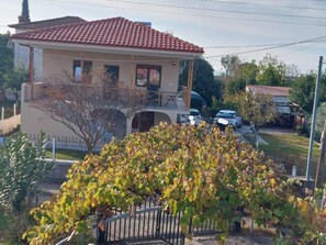 Overnatningsstedets område