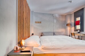Standard Double Room - Alaia Lodge (Crans-Montana)