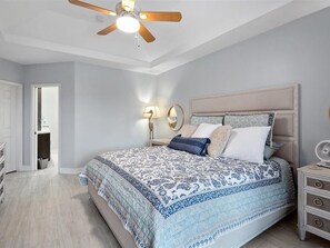 3 chambres, fer et planche à repasser, Wi-Fi gratuit, draps fournis