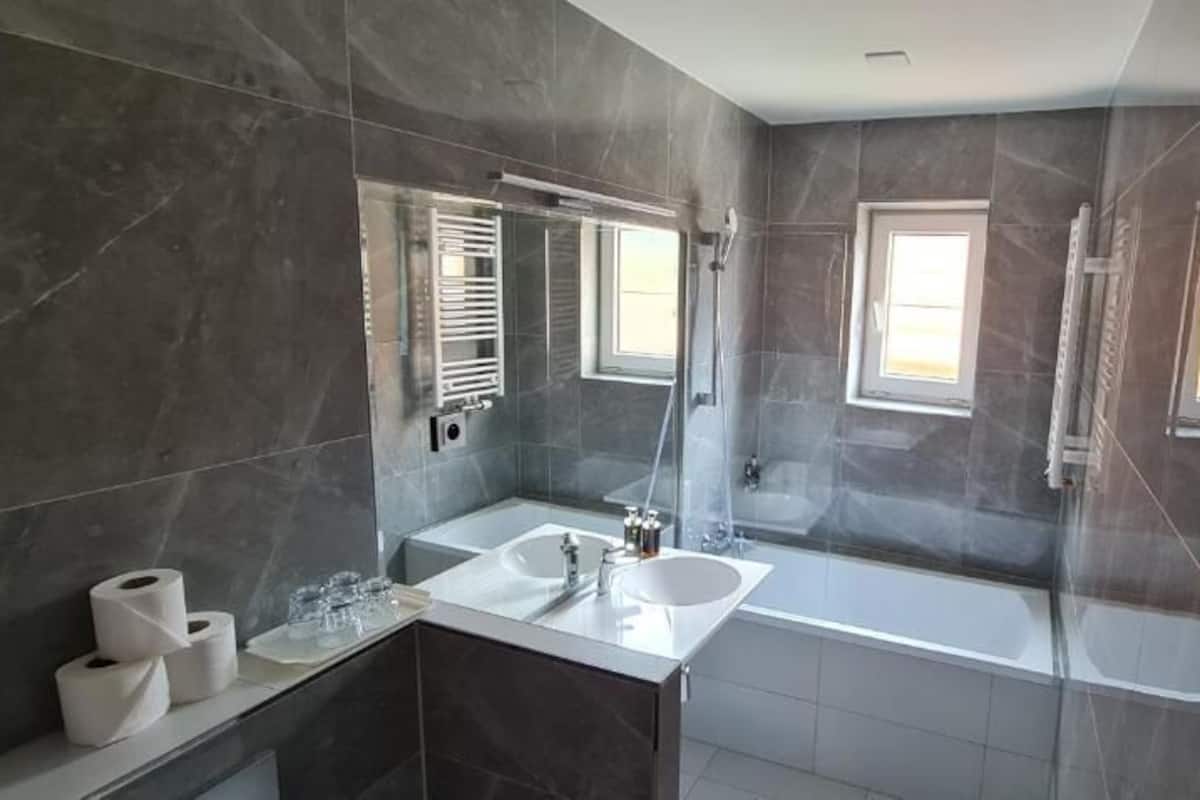 Chambre Junior | Salle de bain