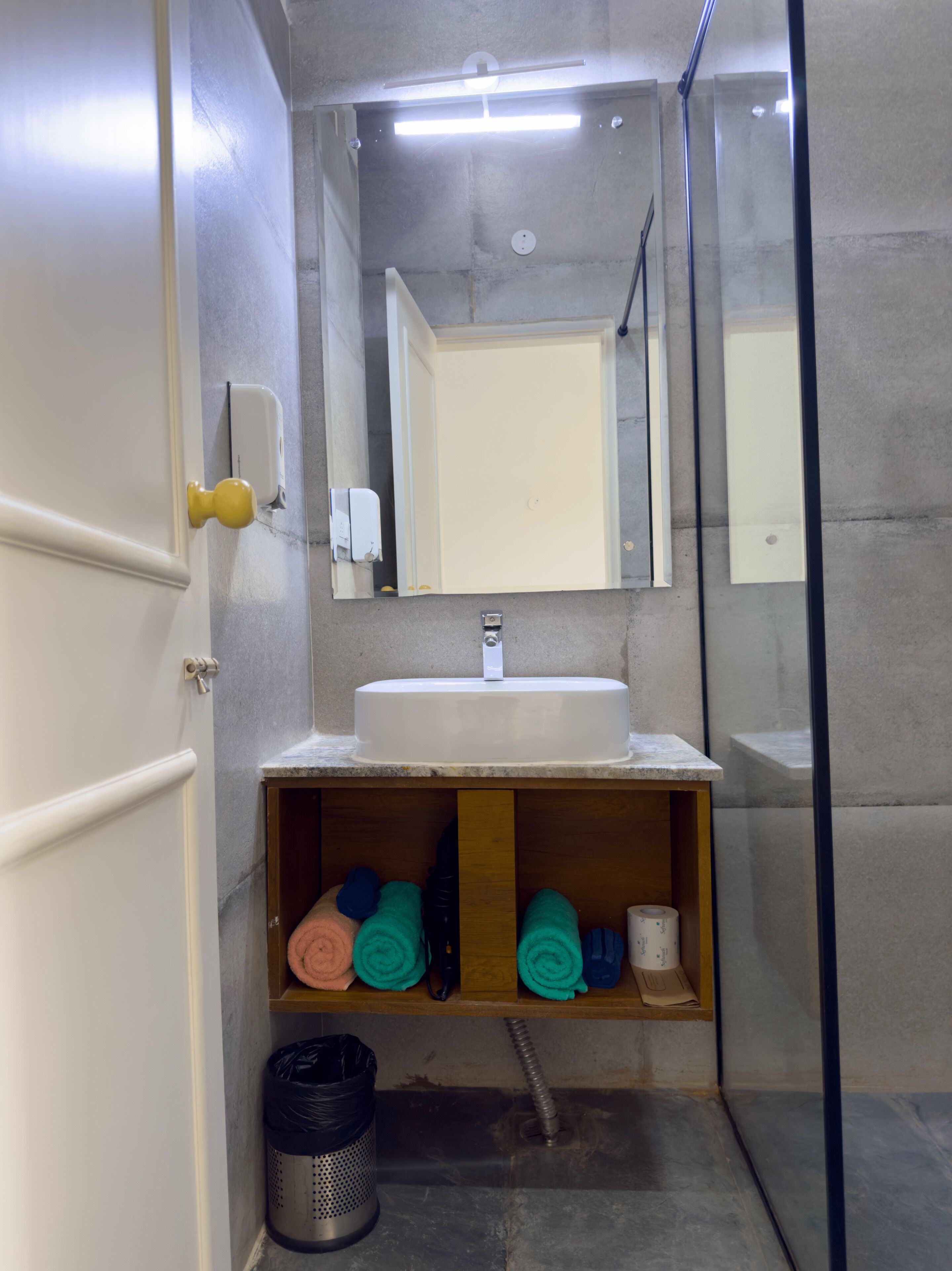 Photo - Dá Bungalow - A Vacation Abode