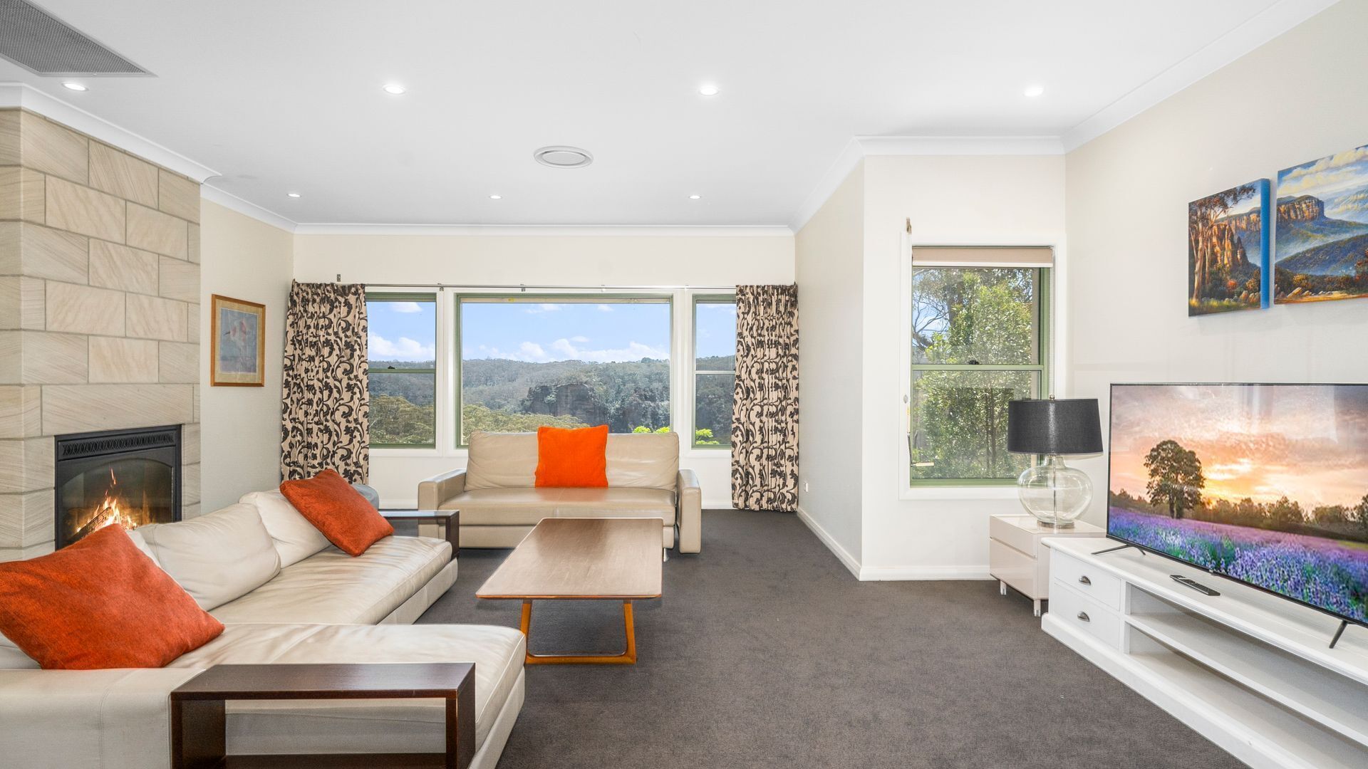 Smart-TV, Tischtennisplatte