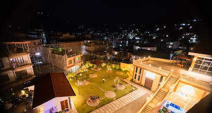 Baranda Restro and Events