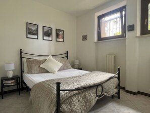 3 Schlafzimmer, Bügeleisen/Bügelbrett, Internetzugang, Bettwäsche