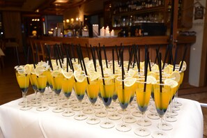 Buffet déjeuner gratuit tous les jours
