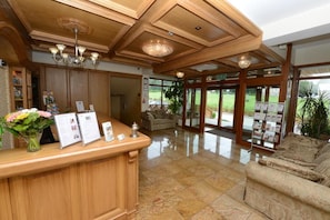 Lobby - Hotel Alpejski (Polanica-Zdroj)