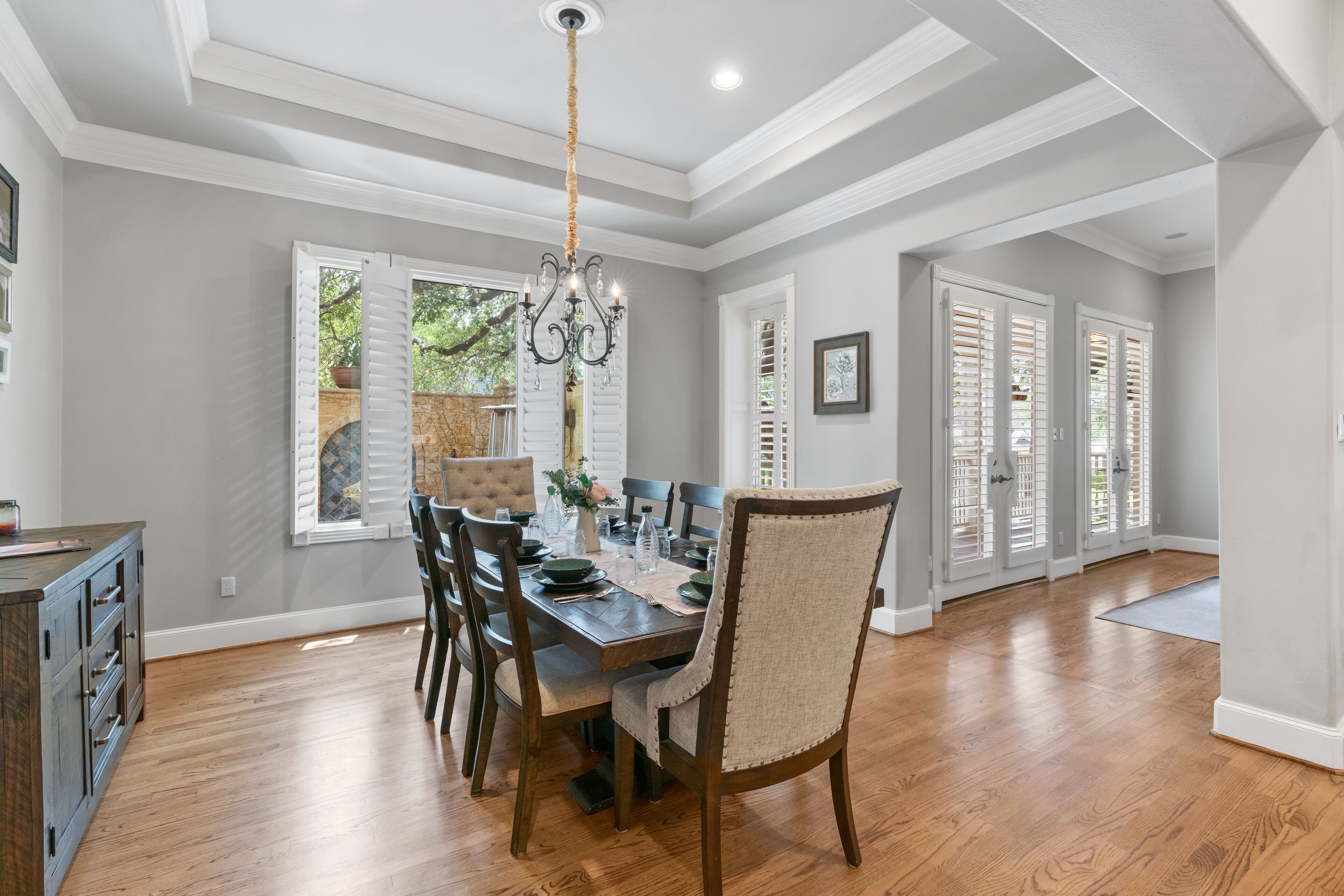 NEW ATX Lux  King Beds  Close to UT and Downtown