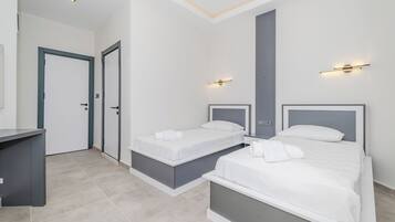 Twin Room, City View | 1 bedroom, Select Comfort beds, minibar, desk