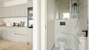 3-bedroom 3 bathroom | 2 bedrooms, in-room safe, laptop workspace, soundproofing