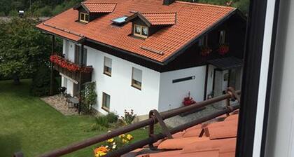 Vacation apartment with terrace and garden