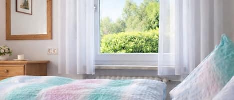 2 室のベッドルーム、WiFi、ベッドシーツ