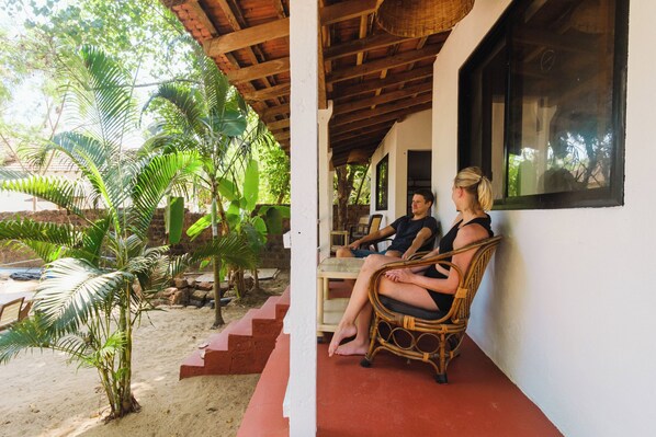 مكان نوم مشترك عادي | شرفة/رواق