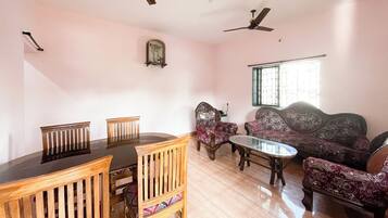 Comfort Studio, 1 Double Bed | Living area