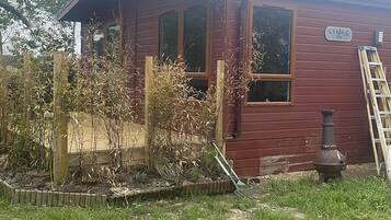 Cabin | Exterior