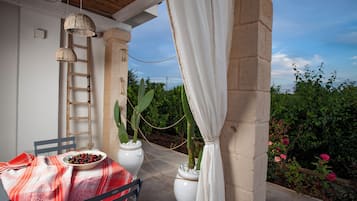 Cherry-tree | Terrace/patio