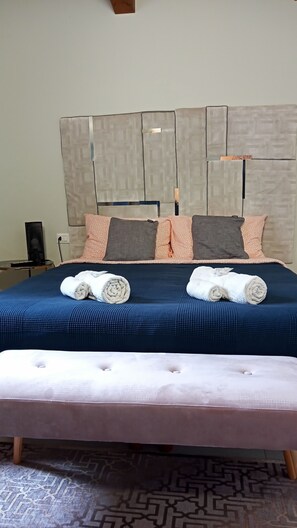 3 bedrooms, iron/ironing board, travel crib, free WiFi