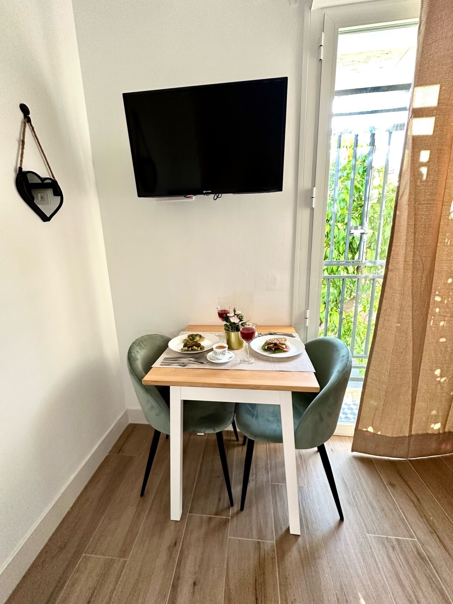 Foto - Casa Secunda Romar