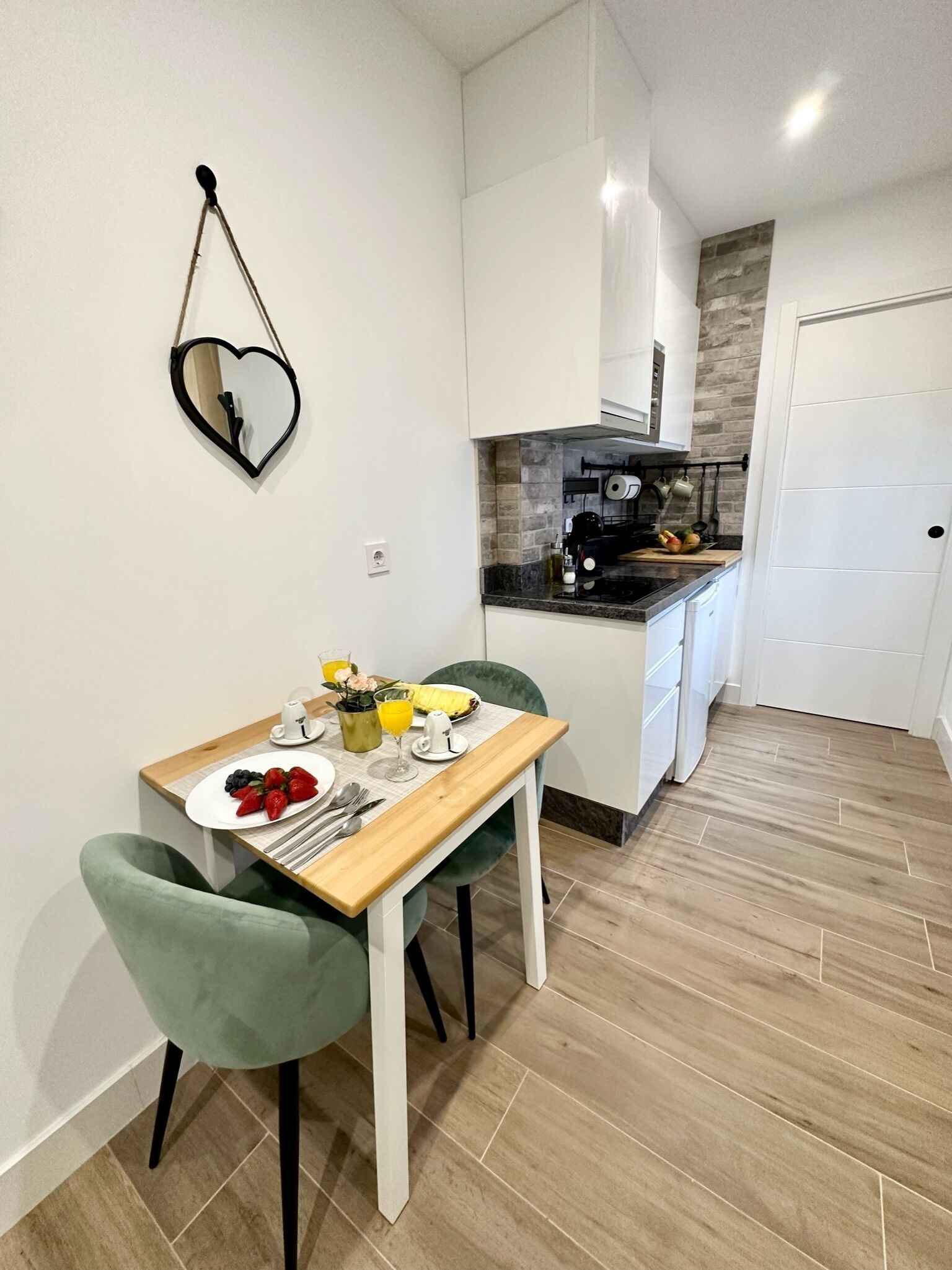 Foto - Casa Secunda Romar