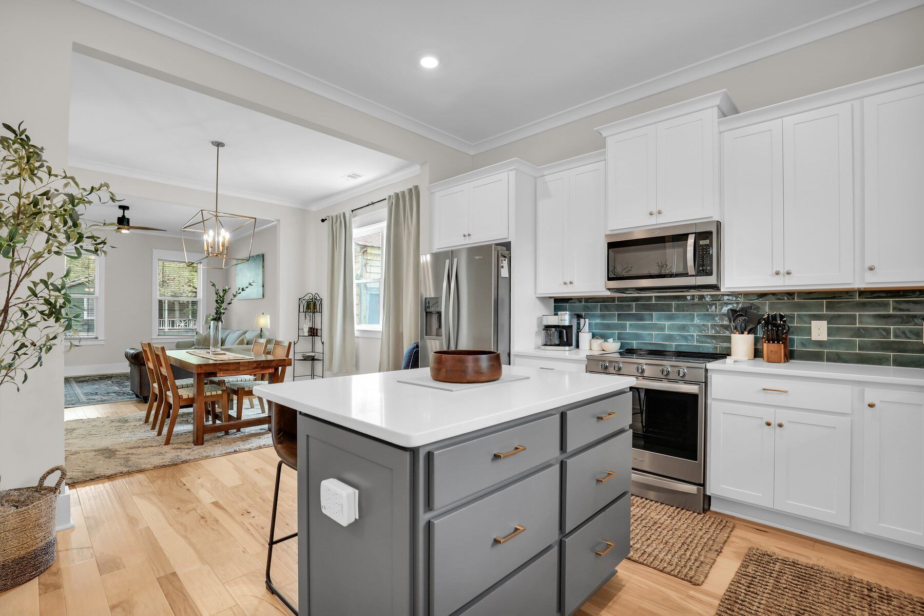 Beautiful New Construction w/ Private Courtyard and Parking by Lucky Savannah