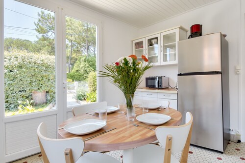 House for 5 between beach and forest