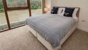 5 kamar tidur, Wi-Fi gratis, dan didekorasi berbeda-beda